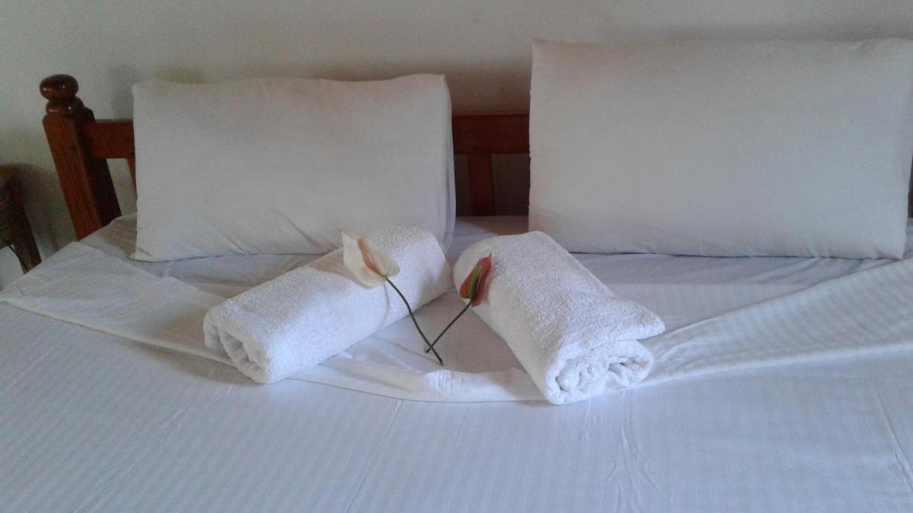 ויקטוריה Corner Bay Apartments Beau Vallon,Mahe מראה חיצוני תמונה